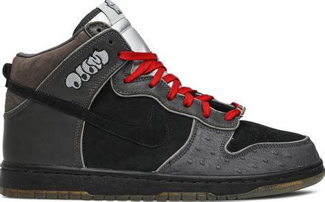 Buy Dunk High SB Premium 'MF Doom' 